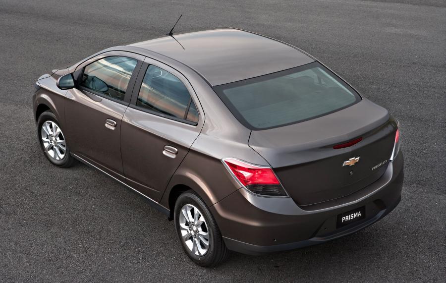  Chevrolet Prisma LTZ 2013 года  (фото 21 из 75)